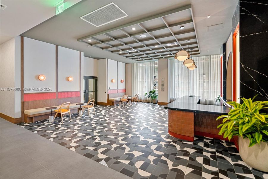 Community amenities in , Miami (Image 32).