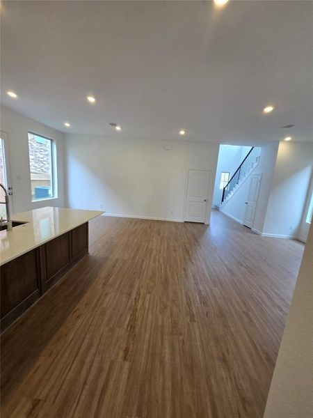 Spacious, unfurnished interior of a new home in Sunterra, Katy (Image 13). Spacious, unfurnished interior of a new home in Sunterra, Katy (Image 13).