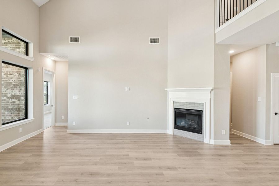 Spacious, unfurnished interior of a new home in Riceland 60’ Homesites, Mont Belvieu (Image 34). Spacious, unfurnished interior of a new home in Riceland 60’ Homesites, Mont Belvieu (Image 34).