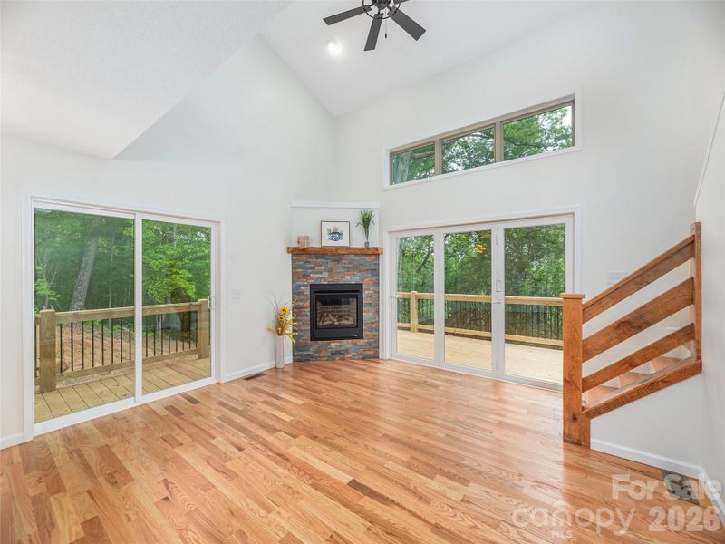 Spacious, unfurnished interior of a new home in , Waynesville (Image 18).