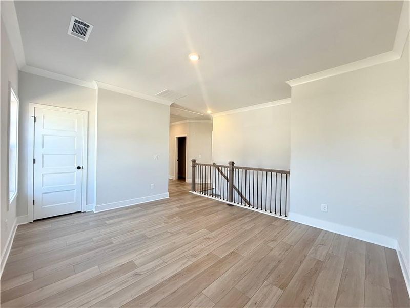Spacious, unfurnished interior of a new home in , Gainesville (Image 29).