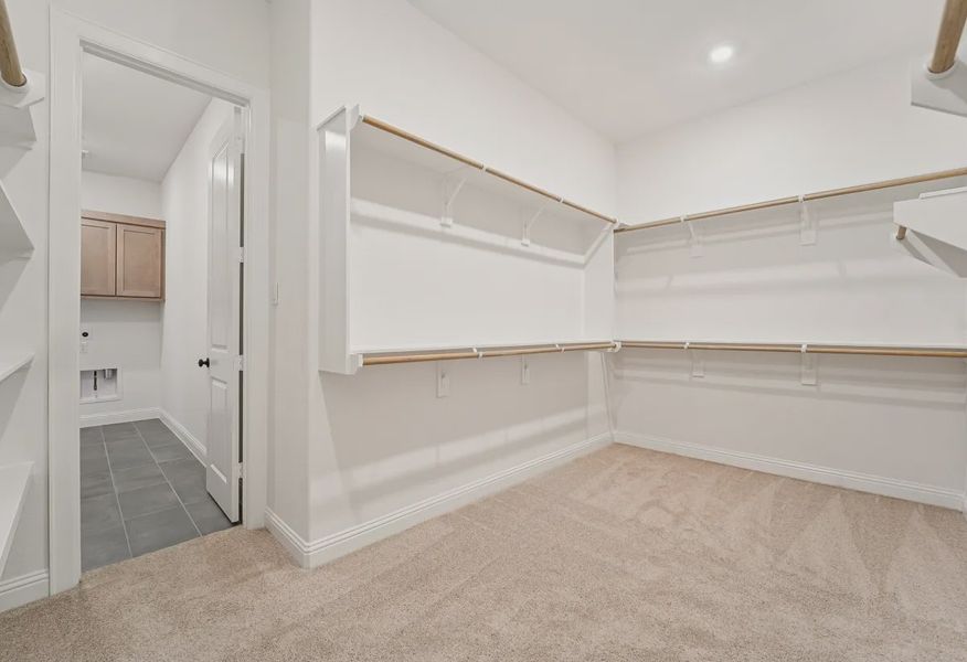 Homesite 6301 Closet - 11 of 19