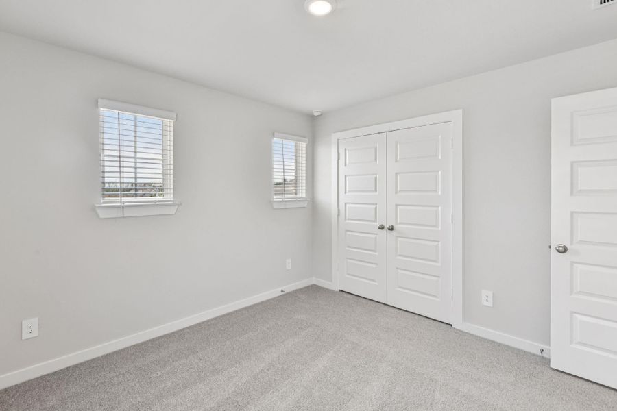 Spacious, unfurnished interior of a new home in Stewart's Ranch, Conroe (Image 32). Spacious, unfurnished interior of a new home in Stewart's Ranch, Conroe (Image 32).