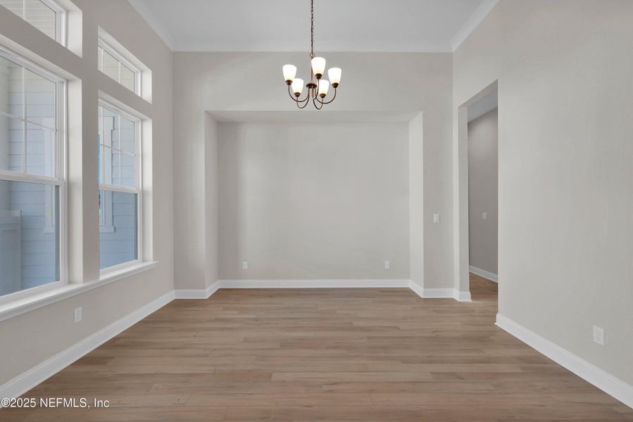 Spacious, unfurnished interior of a new home in Courtney Oaks at SilverLeaf, St. Augustine (Image 31).