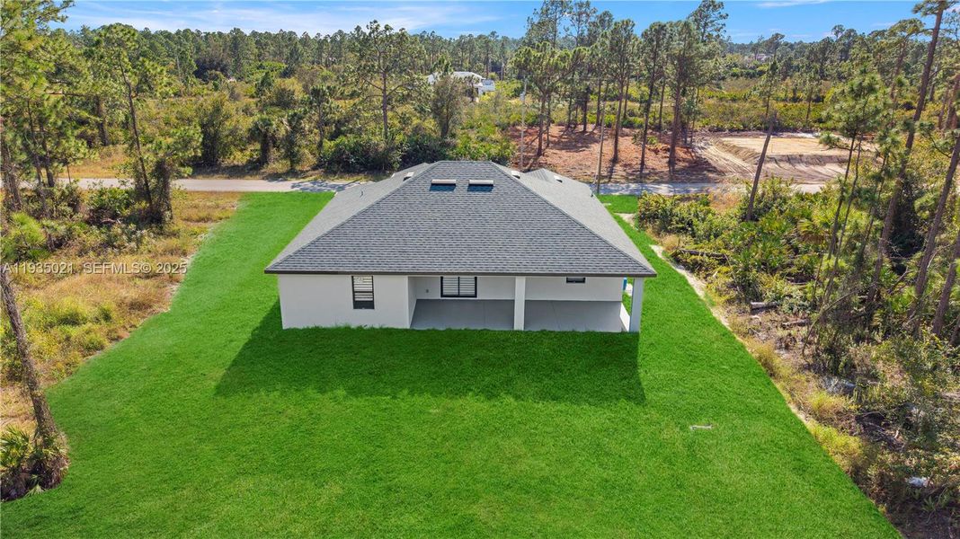 Exterior details and patio area of a home in , Lehigh Acres (Image 24).