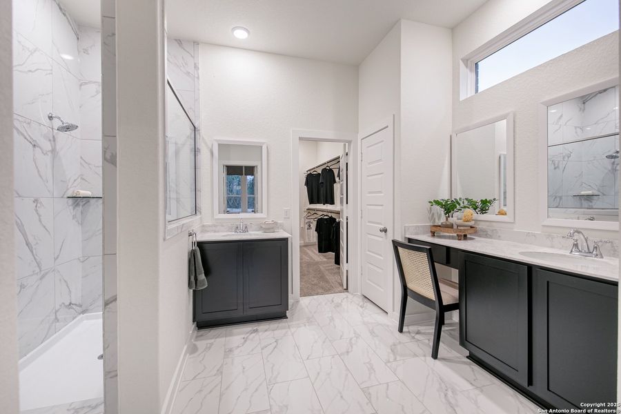 Furnished interior view inside a new home in Buffalo Crossing, Cibolo (Image 14).