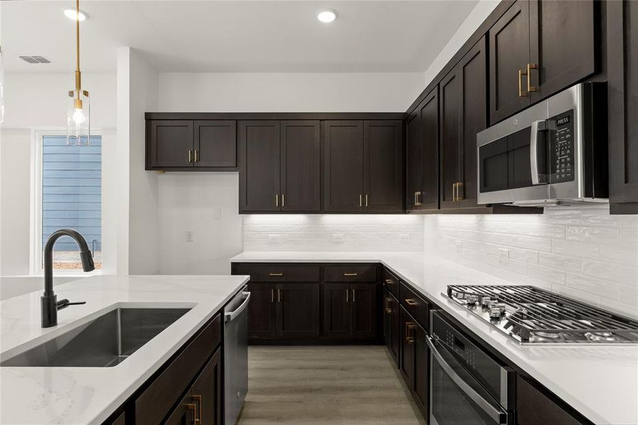 Furnished interior view inside a new home in Collin Creek, Plano (Image 6).