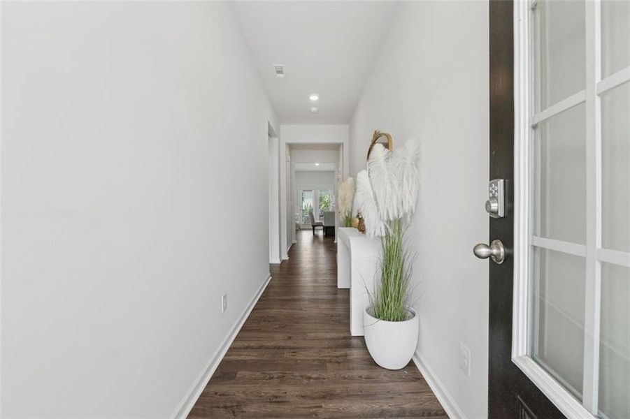 Image 27 of a home in Etowah Preserve.