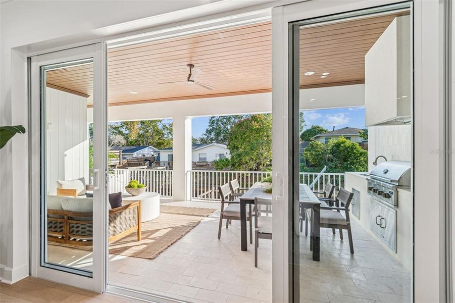 Exterior details and patio area of a home in , Tampa (Image 33).