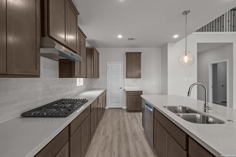 Furnished interior view inside a new home in Homestead, Schertz (Image 10).