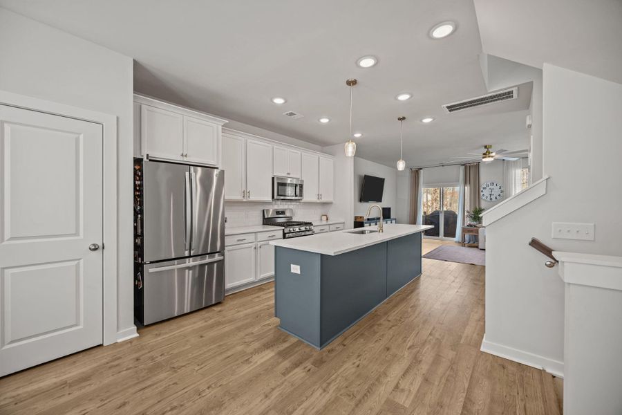 Furnished interior view inside a new home in , Hanahan (Image 13).