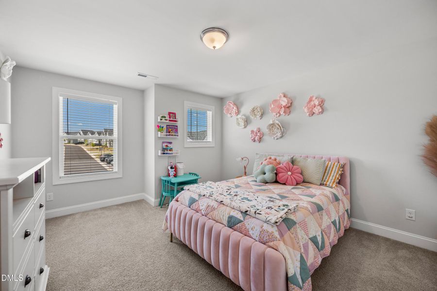 20 -530 barrington row ave, interior