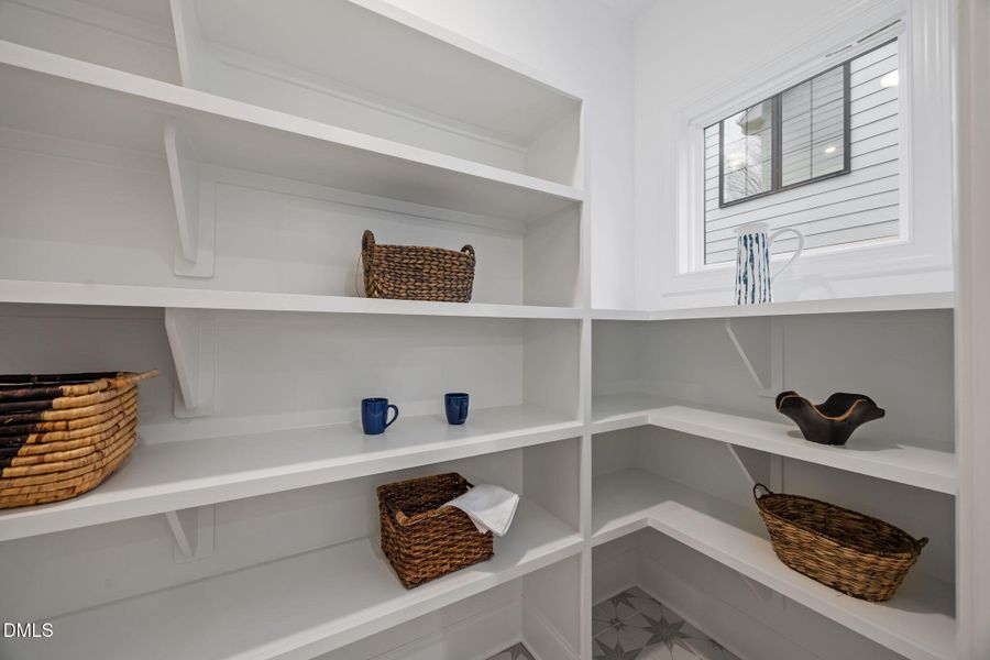 38-web-or-mls-IMG_0842 38-web-or-mls-IMG_0842