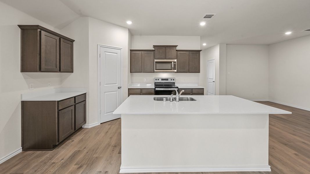 Furnished interior view inside a new home in The Reserve at Timber Creek, Lindale (Image 8). Furnished interior view inside a new home in The Reserve at Timber Creek, Lindale (Image 8).