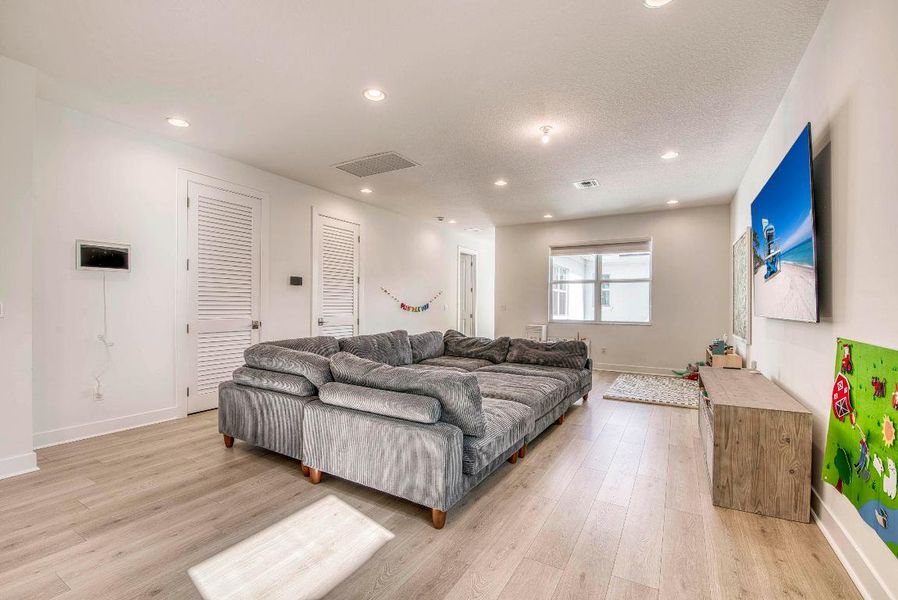 _IMG1247_HDR _IMG1247_HDR