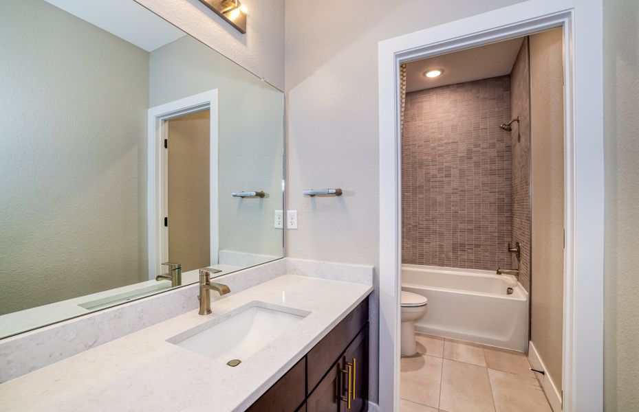 Furnished interior view inside a new home in Sterling Ranch, Littleton (Image 17).