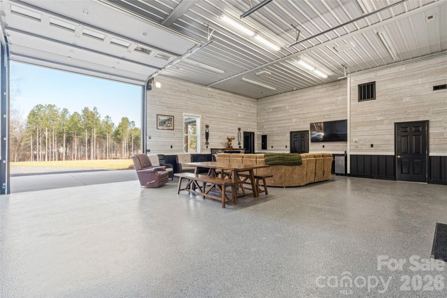 Community amenities in , Polkton (Image 27).