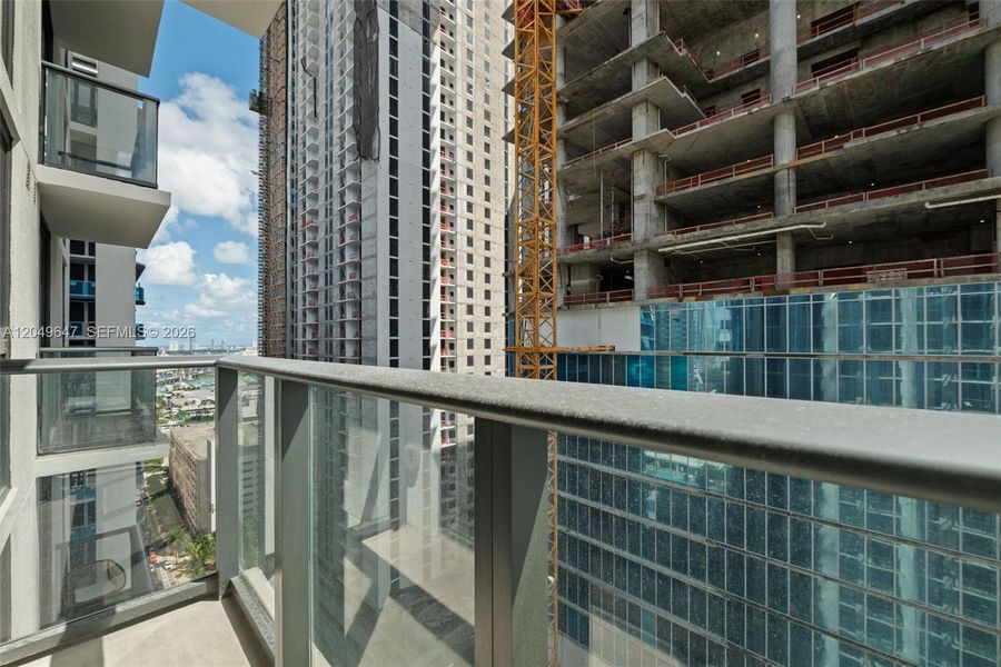 Condo located in Miami, FL showcasing its design and architecture (Image 3). Condo located in Miami, FL showcasing its design and architecture (Image 3).