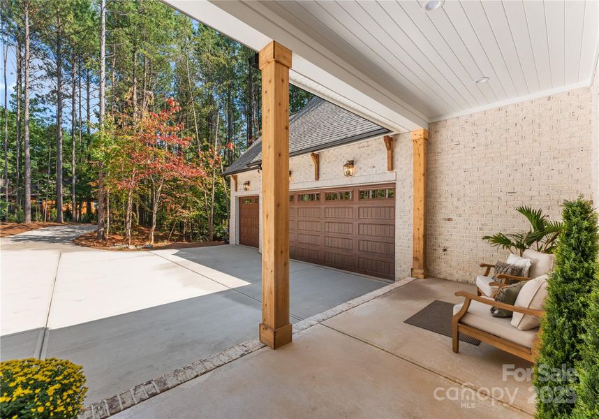 Image 40 of a home in .