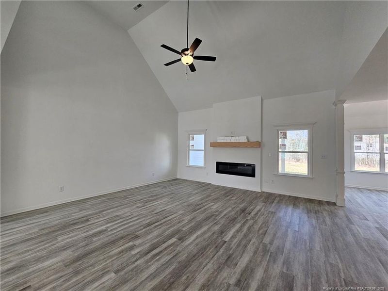 PICTURES ARE ALIKENESS!!