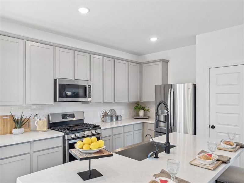 Lots of cabinet and counter space (*Photo not of actual home and used for illustration purposes only.)