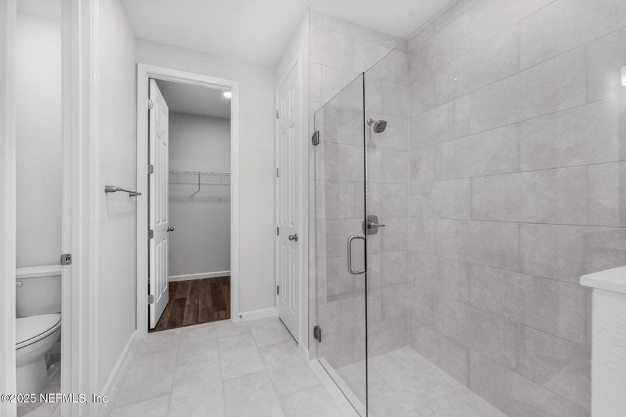 Furnished interior view inside a new home in , Jacksonville (Image 14).