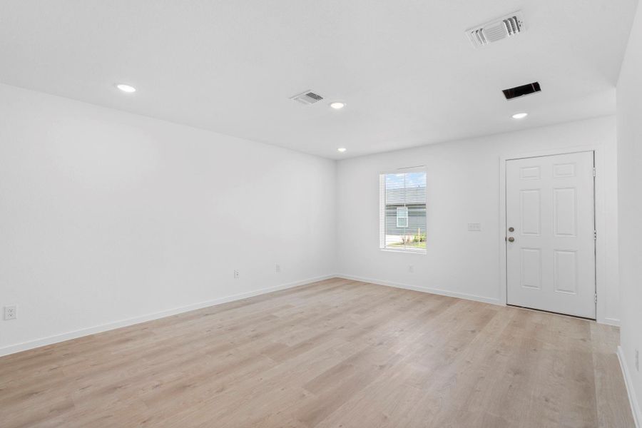 MODEL HOME images may NOT be consistent with the finished product.