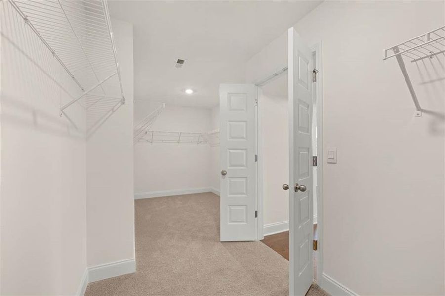 Spacious, unfurnished interior of a new home in Wildwood, Covington (Image 15).