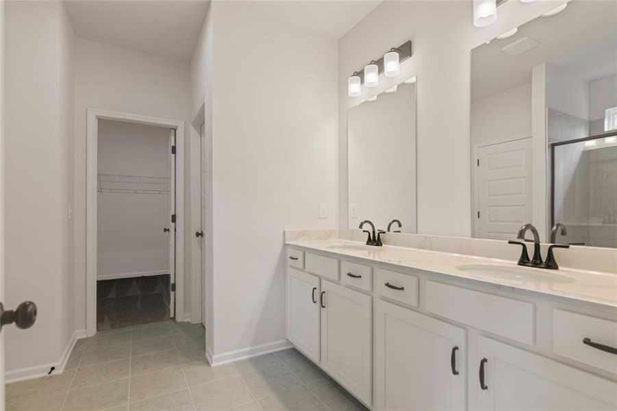Furnished interior view inside a new home in Roxeywood Park, Winder (Image 7).