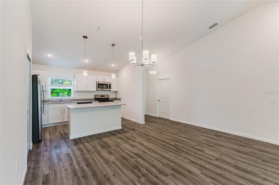 Spacious, unfurnished interior of a new home in , North Port (Image 21).