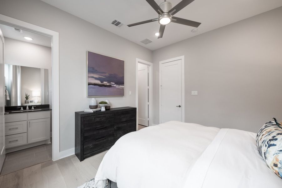 Representative furnished interior of a home built from the Snyder by Tri Pointe Homes in Harvest Green, Richmond (Image 88).
