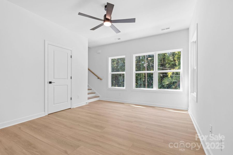 Spacious, unfurnished interior of a new home in , Charlotte (Image 11).