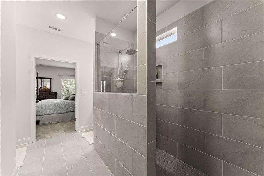 Image 39 of a home in .