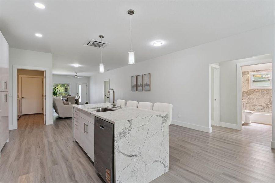 Furnished interior view inside a new home in , Orlando (Image 9).