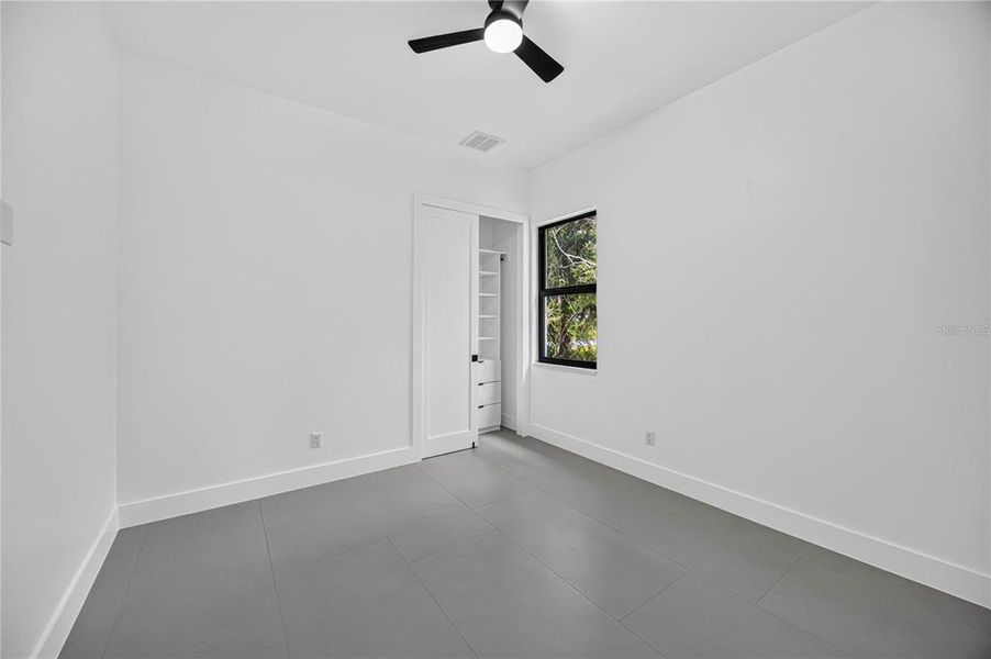 Spacious, unfurnished interior of a new home in , Port Charlotte (Image 24).