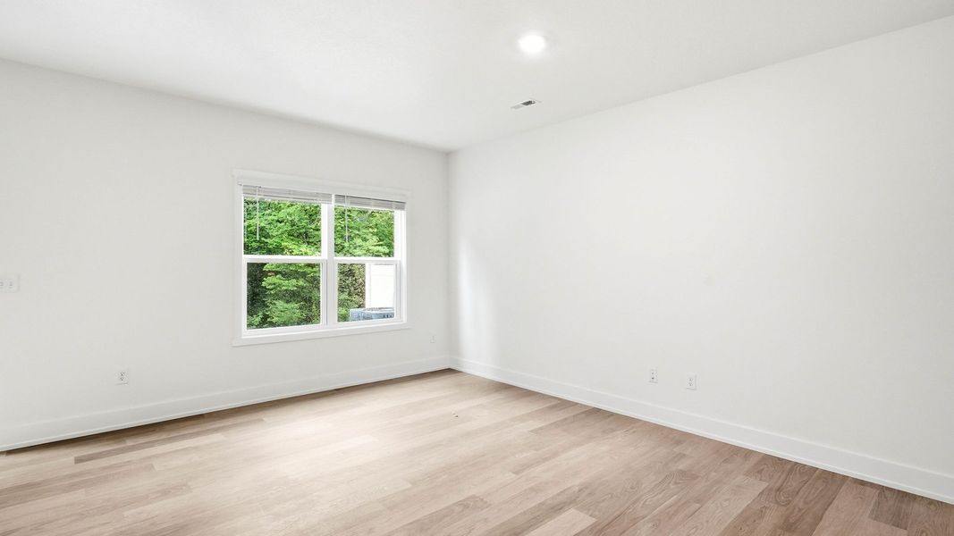 Spacious, unfurnished interior of a new home in Macon Townhomes, Seymour (Image 14).