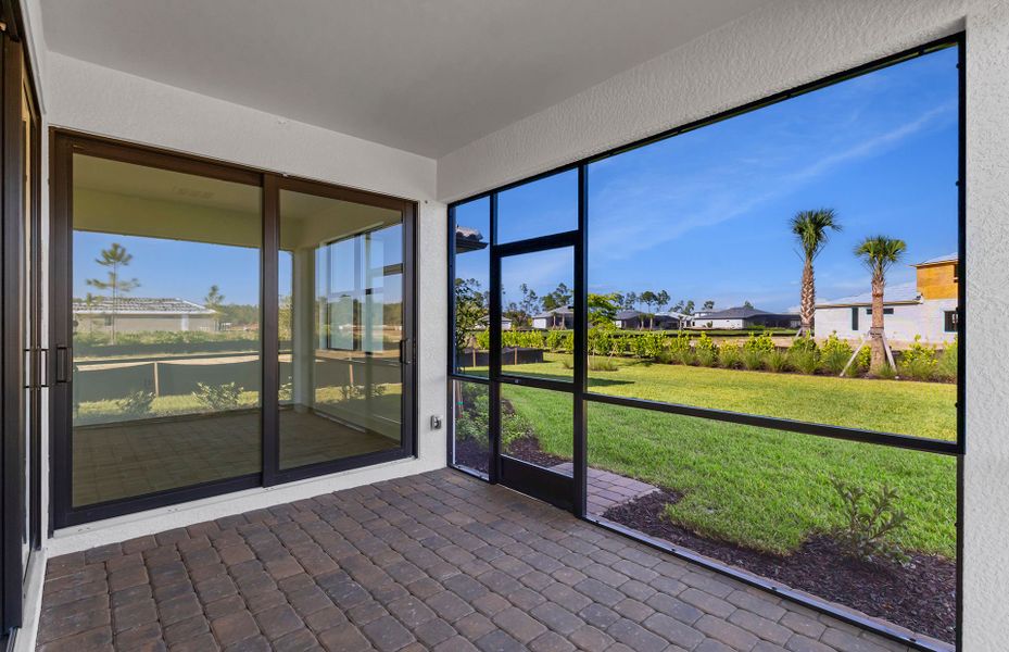 Exterior details and patio area of a home in Terreno, Naples (Image 3).