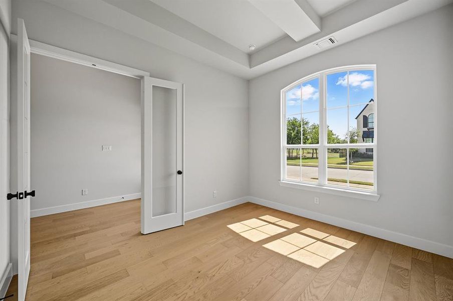 Spacious, unfurnished interior of a new home in Star Trail: 55ft. lots, Prosper (Image 17).