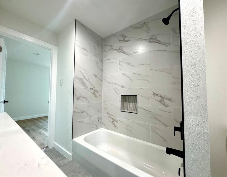 Tub / shower combo. Tub / shower combo.