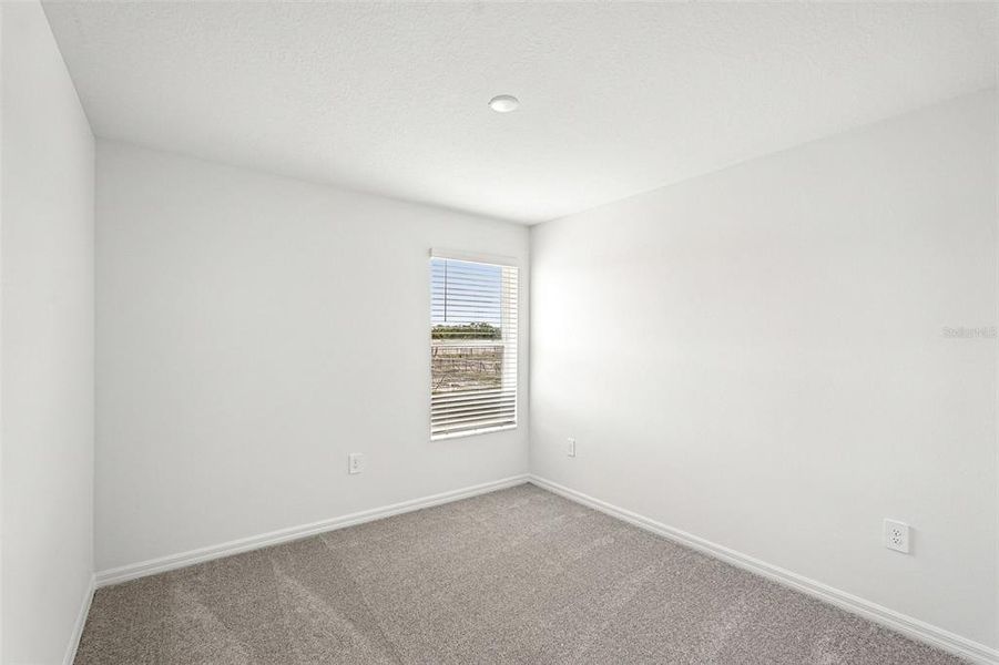 Spacious, unfurnished interior of a new home in Southpointe, Palmetto (Image 35). Spacious, unfurnished interior of a new home in Southpointe, Palmetto (Image 35).