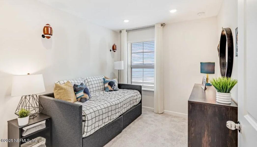 Furnished interior view inside a new home in Silver Falls Townhomes at Silverleaf, St. Johns (Image 18).