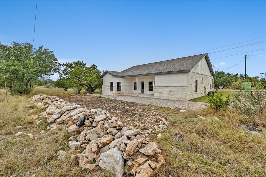 Exterior details and patio area of a home in , Horseshoe Bay (Image 2).