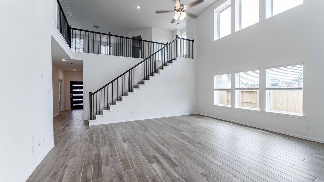 Spacious, unfurnished interior of a new home in Colony at Pinehurst, Pinehurst (Image 22).