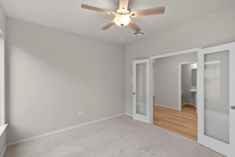 Spacious, unfurnished interior of a new home in Escondido, Magnolia (Image 14).
