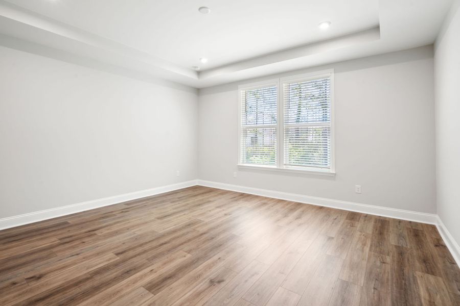 Spacious, unfurnished interior of a new home in Waterways, Richmond Hill (Image 18). Spacious, unfurnished interior of a new home in Waterways, Richmond Hill (Image 18).