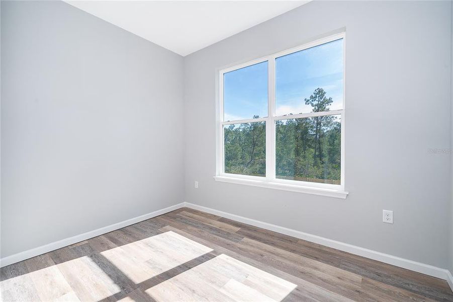 Spacious, unfurnished interior of a new home in , Osteen (Image 15).