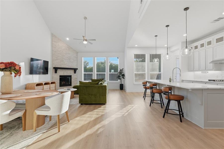 Furnished interior view inside a new home in Sonoma Verde, McLendon-Chisholm (Image 16).
