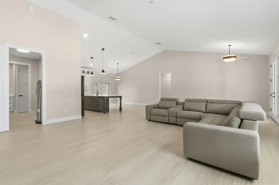 Furnished interior view inside a new home in , Dunnellon (Image 15).