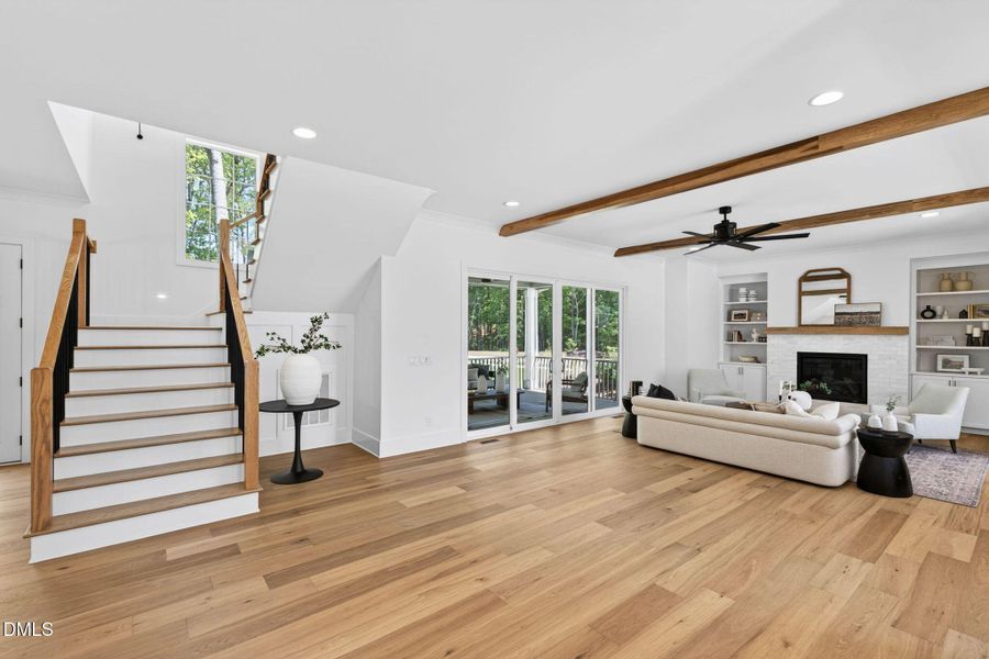 61_61-3340-colby-chase-dr-foyer 61_61-3340-colby-chase-dr-foyer