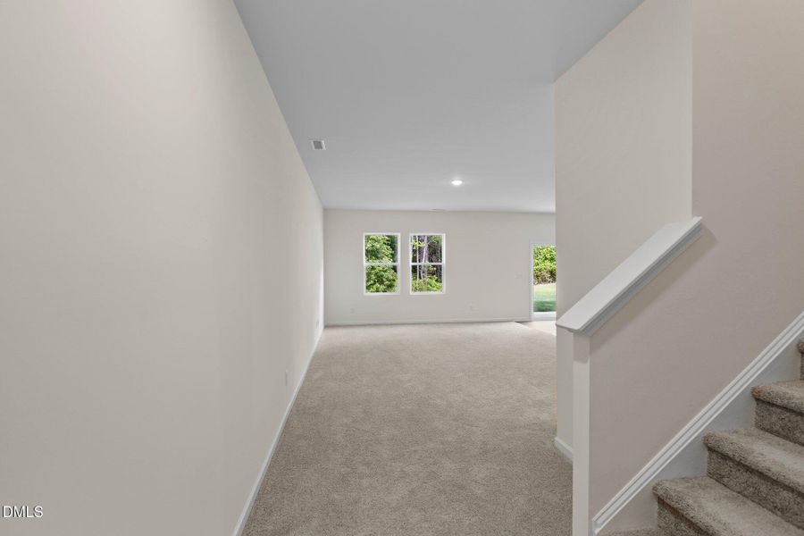 9-web-or-mls-IMG_3183 9-web-or-mls-IMG_3183